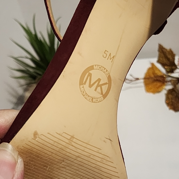 Michael Kors Burgundy Open-Toe Heels - Picture 5 of 7